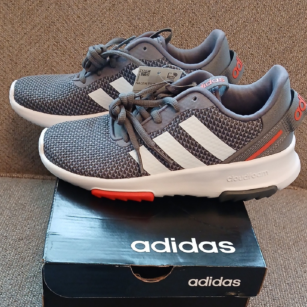 NEW Adidas Gray and White Sneakers with Signature Stripes, Sz 1.5